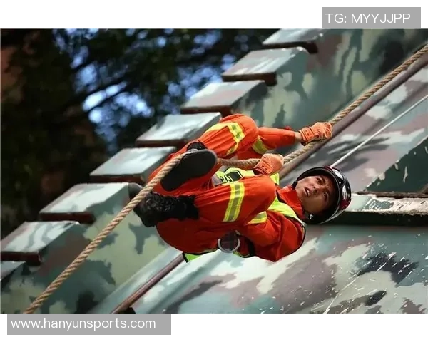 足球明星怒火中烧瞬间回顾激情四溢的赛场爆炸时刻与背后的故事