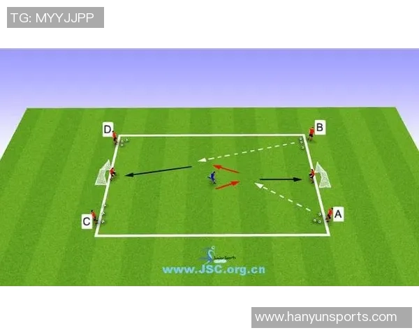 重庆足球队边路渗透革新探讨与战术分析全景呈现